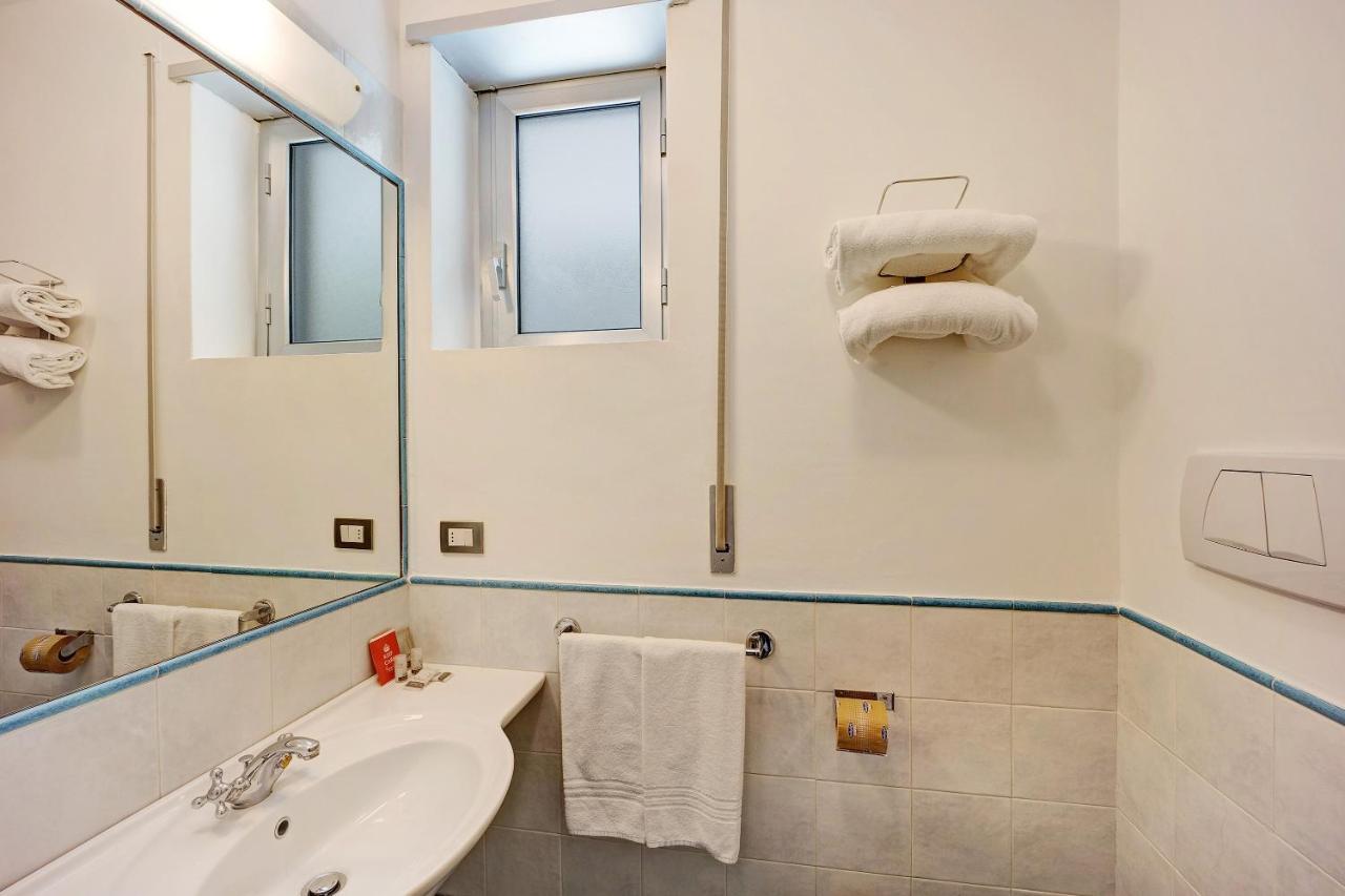Modus Vivendi 315 Aparthotel Sanremo Ngoại thất bức ảnh