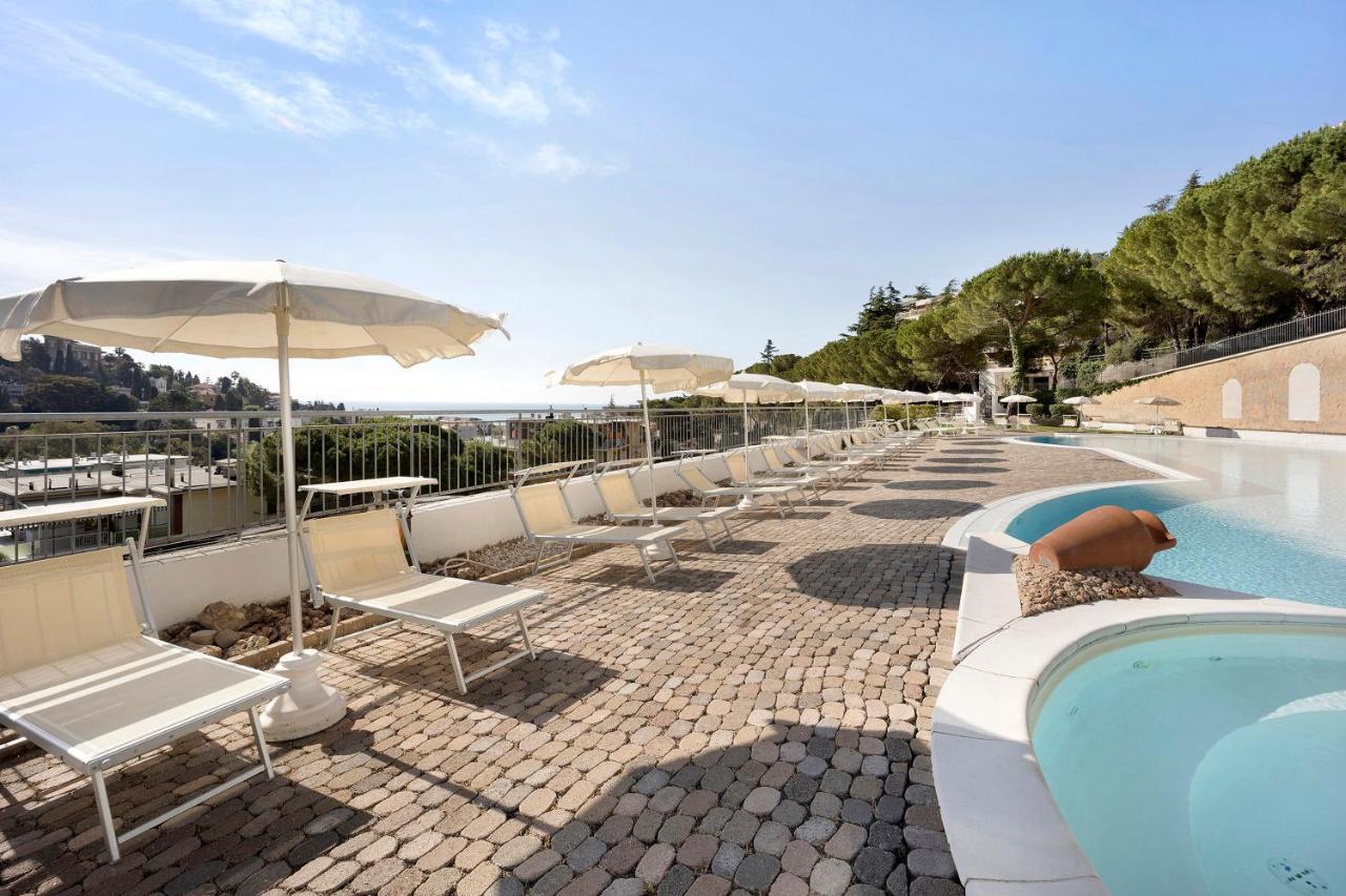 Modus Vivendi 315 Aparthotel Sanremo Ngoại thất bức ảnh